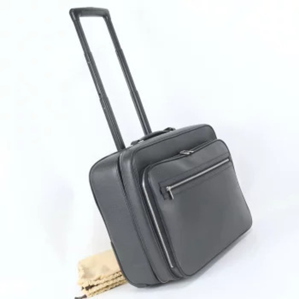 Louis Vuitton Taiga Pilot Case SuitCase Luggage Carry on Bag Business Travel